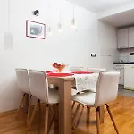 Zoi Апартаменты