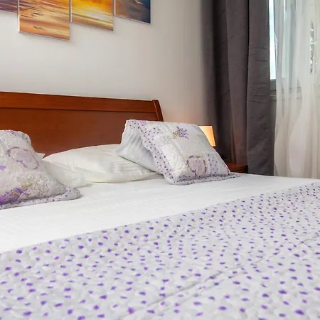 Zoi Appartement *